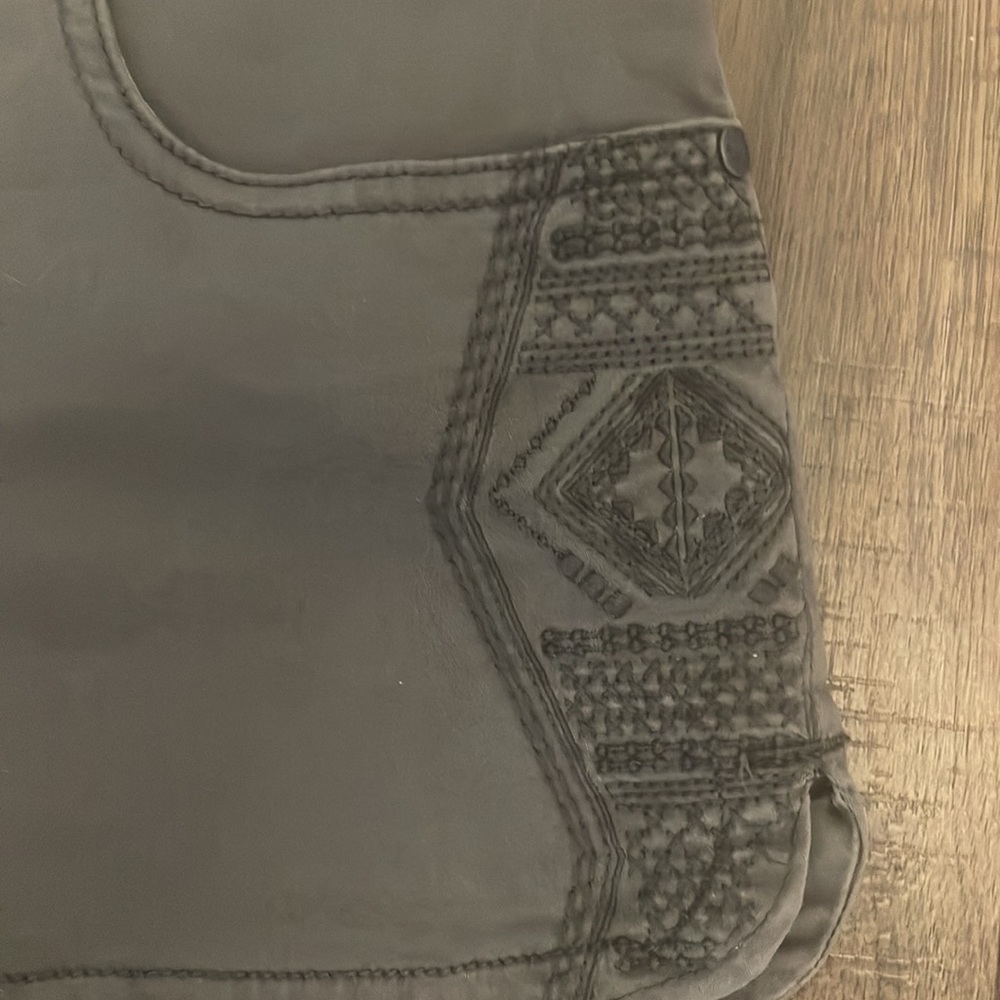 Grey Roxy Shorts - Picture 2 of 4